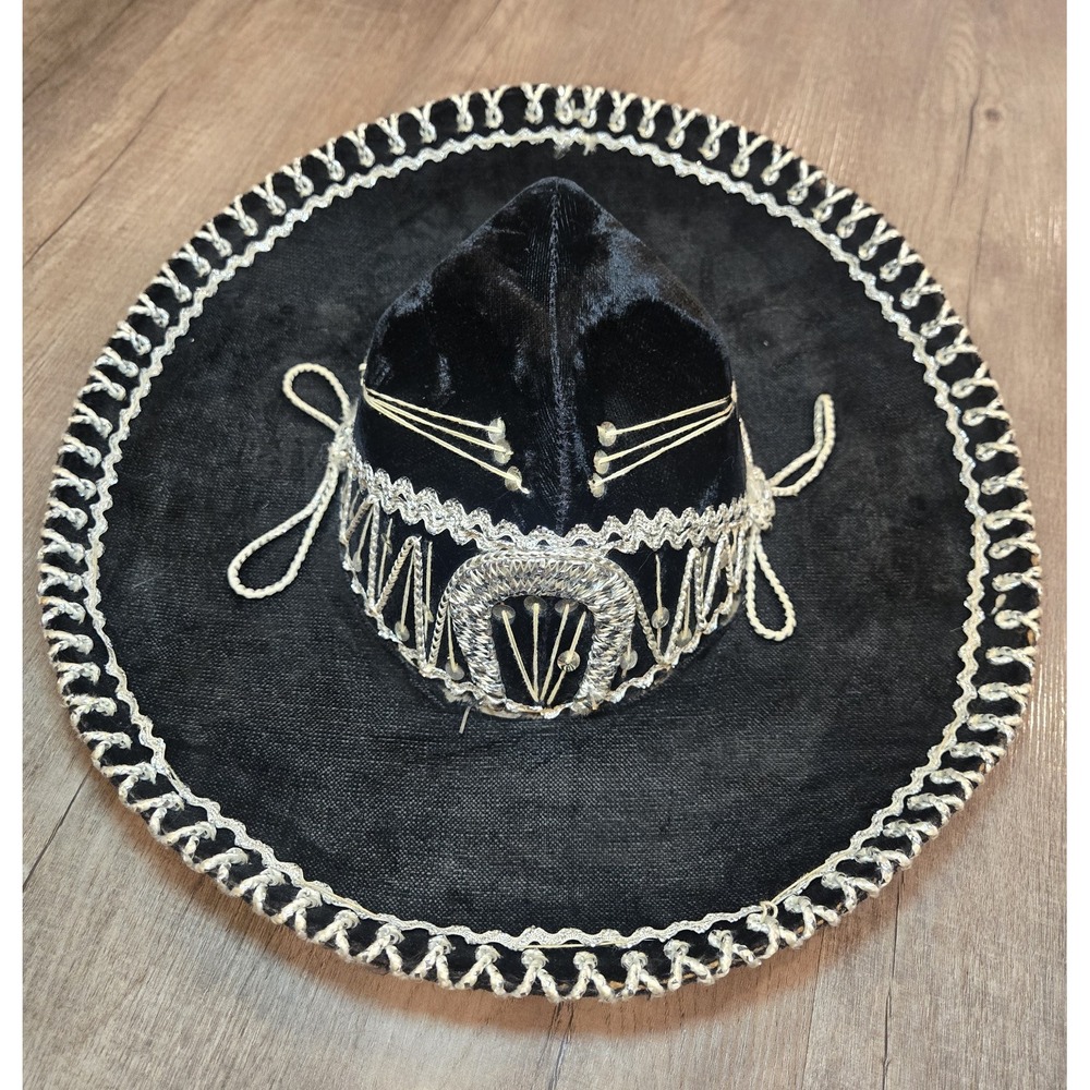 Sombrero Gilberto Salazar Concepcion‎ Youth Silver /Black Ornate Design EUC